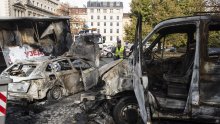 FOTO Pogledajte što je ostalo od Ćacilenda: Beograđani nakon godinu i pol ponovno ušli u park