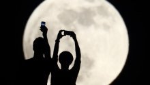 Kamera iz misije Apollo prodana za 660 tisuća eura