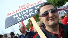 U Sisku prvosvibanjska proslava uz prosvjed