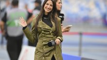 Talijanska voditeljica zapalila Instagram fotkama sa stadiona, a jedan komentar nasmijao je sve: ‘Trebala bi dobiti kaznu’