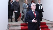 'Vidi se iz aviona da u DIP-u ne mogu biti samo pravnici'