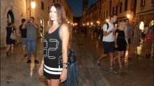 Oduševila je Stradun svojom mikro haljinicom
