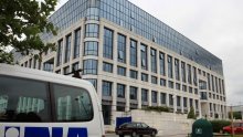 Borba za Inu: Mol traži osam milijardi kuna