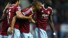 Liverpool opet izgubio, Lovrenu razbijena glava