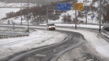 Promet otežan u većem dijelu Hrvatske