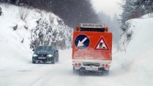 Stiže 40 cm snijega, na put ne idite bez zimske opreme