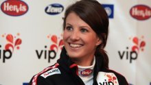 Ana Jelušić na godinu dana prestaje sa skijanjem