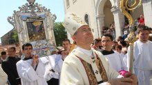 Nadbiskup Barišić: Novog papu možete zvati i Frane