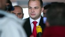 'Ja sam za prekrcaj otrovne sirovine ako je postupak siguran'