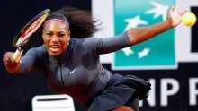 Serena bijesna nakon što se otrovala psećom hranom