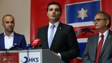 'Vučića proglasiti nepoželjnom osobom u Hrvatskoj'