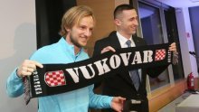 Ivan Rakitić primio Vatrena krila i donirao Vukovar