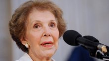 Umrla bivša prva dama SAD-a Nancy Reagan