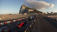 Španjolska ne odustaje od kontrola na granici s Gibraltarom