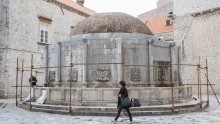 Počela milijun i pol kuna vrijedna obnova Velike Onofrijeve česme