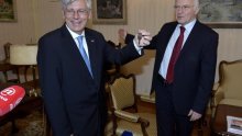 Leko formalno predao ured predsjednika Sabora Reineru