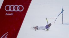 Shiffrin pala pred ciljem, a trebala je pobijediti!
