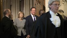 Cameron prijeti svojim ministrima: Podržite me ili dajte ostavke