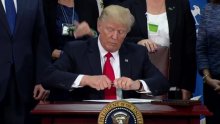 Trump ismijao odluku 'takozvanog' suca iz Seattlea