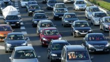 Kod tunela Mala Kapela kolona od 11 kilometara