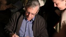 Amos Oz mlade nacionaliste nazvao židovskim neonacistima