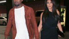Je li moguće da se Kanye West srami Kim Kardashian?