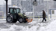 Očišćene glavne ceste, 20-ak ozlijeđenih