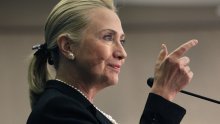 Priština ima dućan s odjećom Hillary Clinton