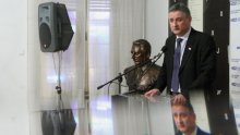 Karamarko: Nećemo se miriti s onima koji niječu Tuđmana