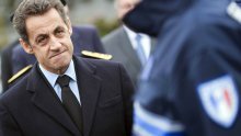 Sarkozy napadnut na ulici!