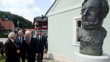 Josipović ide u ustavne promjene bez podrške SDP-a