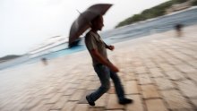 Kišovito i oblačno diljem Hrvatske, vjetar otežava promet