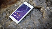 Nova Xperia srednje klase također je vodootporna