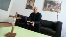 Protestanti: Stojić pao na testu vjernosti biblijskoj poruci