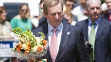 Premijer zbog pobačaja dobio krvava pisma