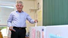 Vlahušić svoje pacijente vabio da glasaju za njega