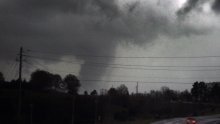Pogledajte kako tornado hara Italijom