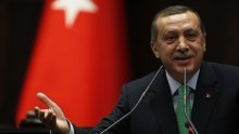 Erdogan nezadovoljan jer će Amerikanci naoružavati Kurde