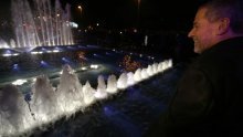 'Uzalud vam trud svirači. Jesmo se razmeli?'