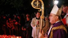 Archbishop of Zagreb celebrates Christmas Mass