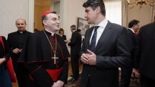 'Nedopustivo političko manipuliranje teritorijem'
