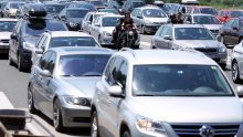 Od Lučkog prema Zagrebu kolona od čak 15 kilometara