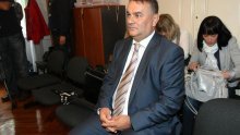 'Bježi od svega, provaljeni smo'