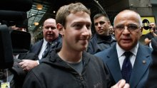 Zuckerberg brani kupnju Instagrama