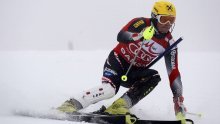 Ivica i Natko bez postolja u Banskom