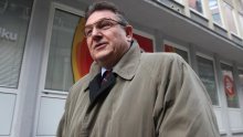 Nervozni Čačić: S vama se neću raspravljati