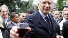 Koga će uništiti kamikaza Villepin