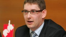 Debeljak nastavlja blokadu Agrokora