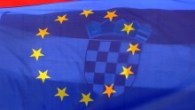 53 pct of Croatians in favour of EU entry