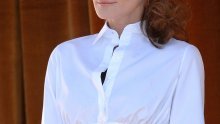 Carla Bruni dijeli modne stipendije problematičnoj mladeži